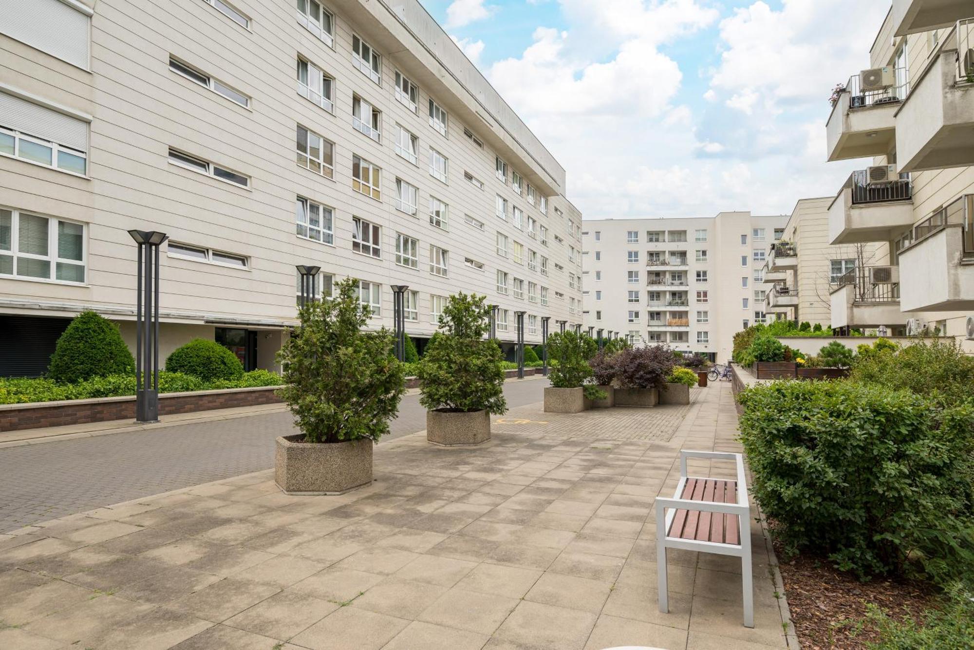 Stawki Pleasant Apartment Warschau Buitenkant foto